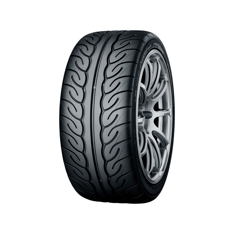 Yokohama Advan Neova AD08 RS 215/45 R17 87W