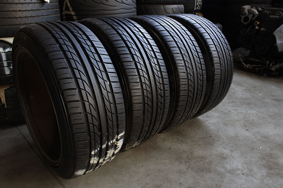 Yokohama ES300 185/55 R15 81V